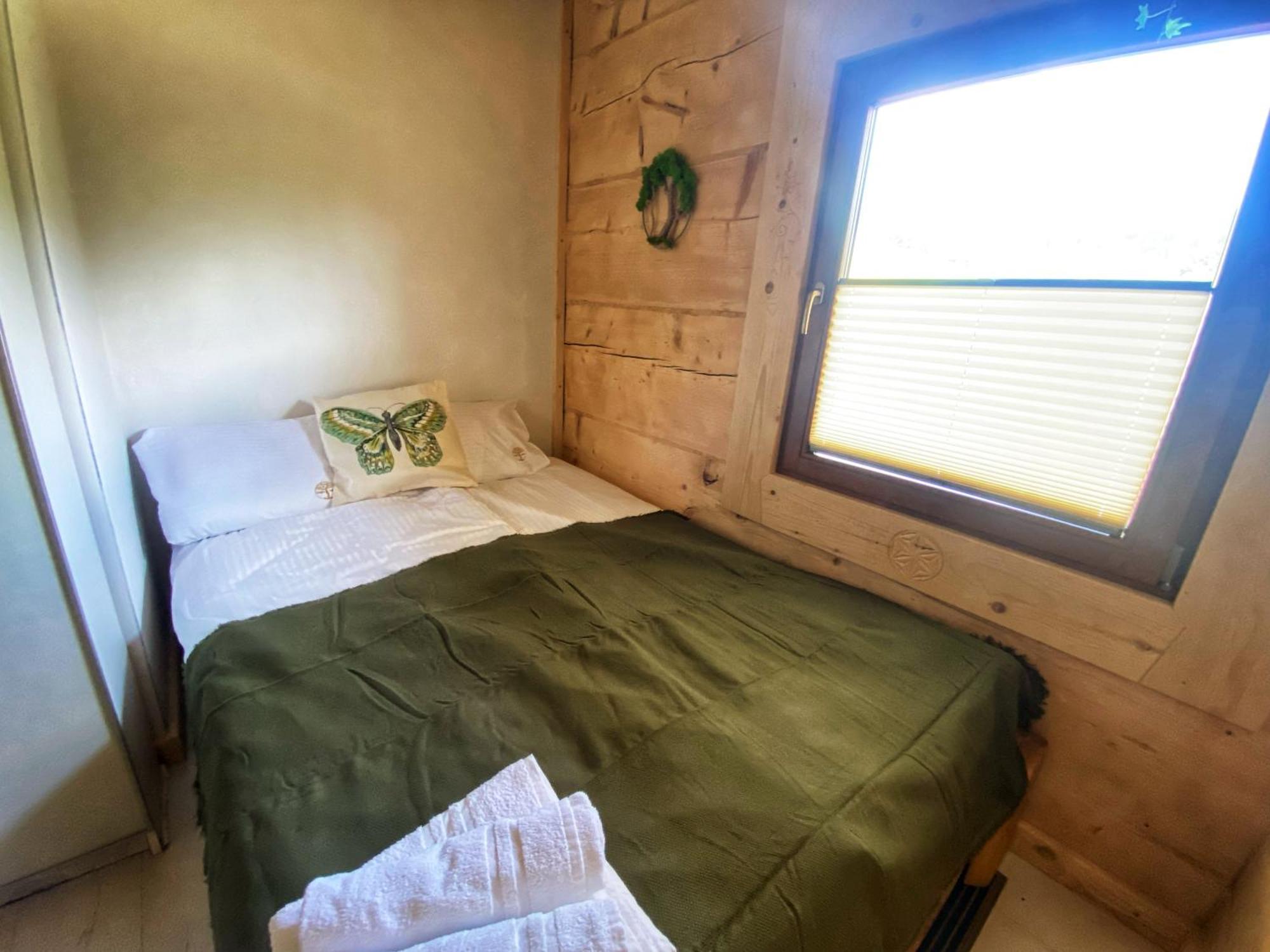 Dziejba Lesna Apartamenty &Spa - Piekne I Nowe Apartamenty I Domek, Sauna I Jacuzzi - W Cenie I Na Wylacznosc, 1 Km Od Stoku Jaworki Szoba fotó